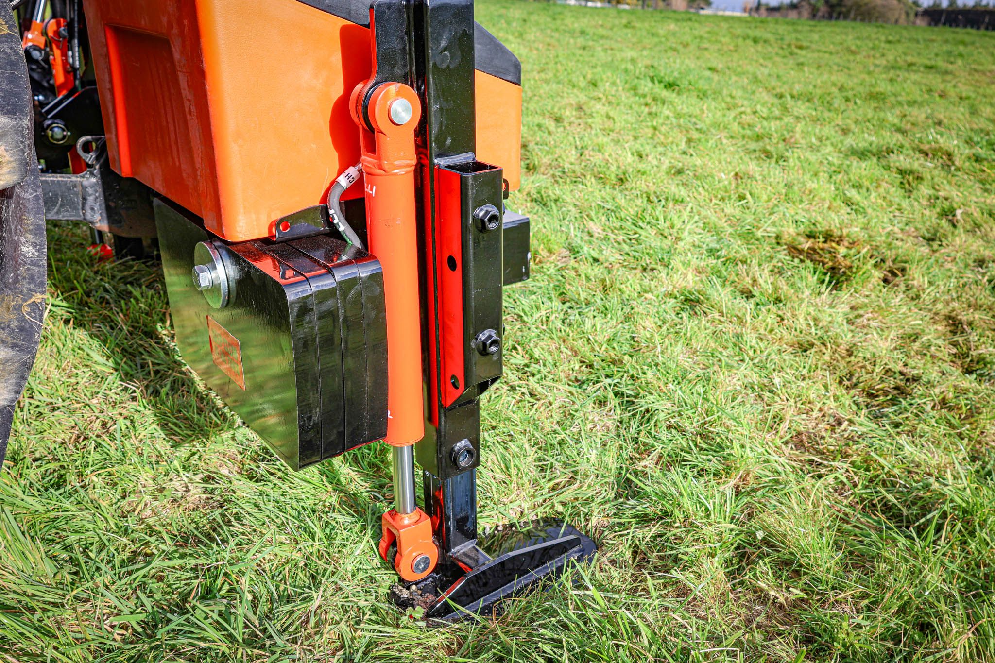 FencePro PB650 post rammer base featuring hydraulic legs, suitcase counterweight system, and accessory holder mount.