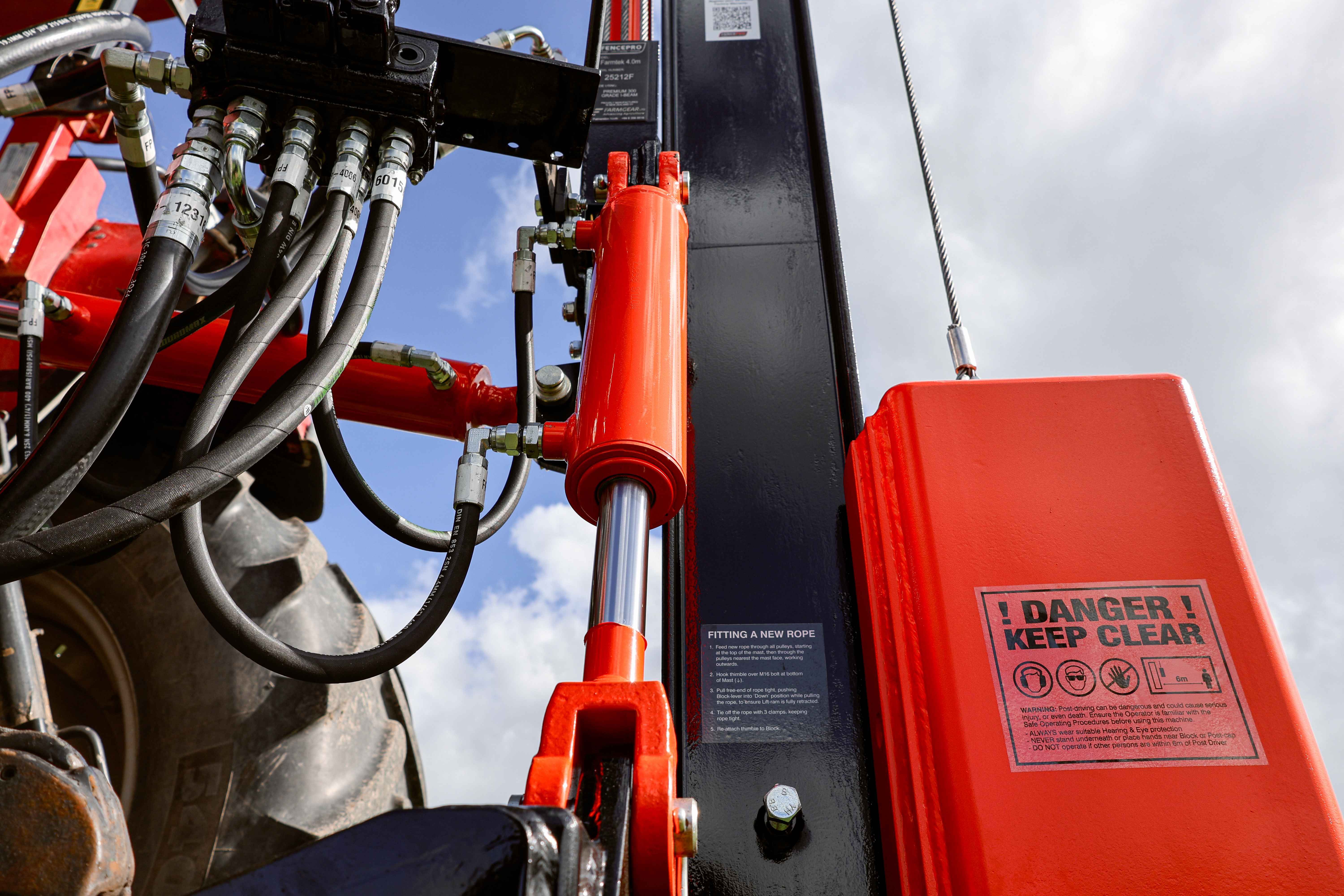 FencePro Farmtek post driver hydraulic side tilt ram for accurate post alignment