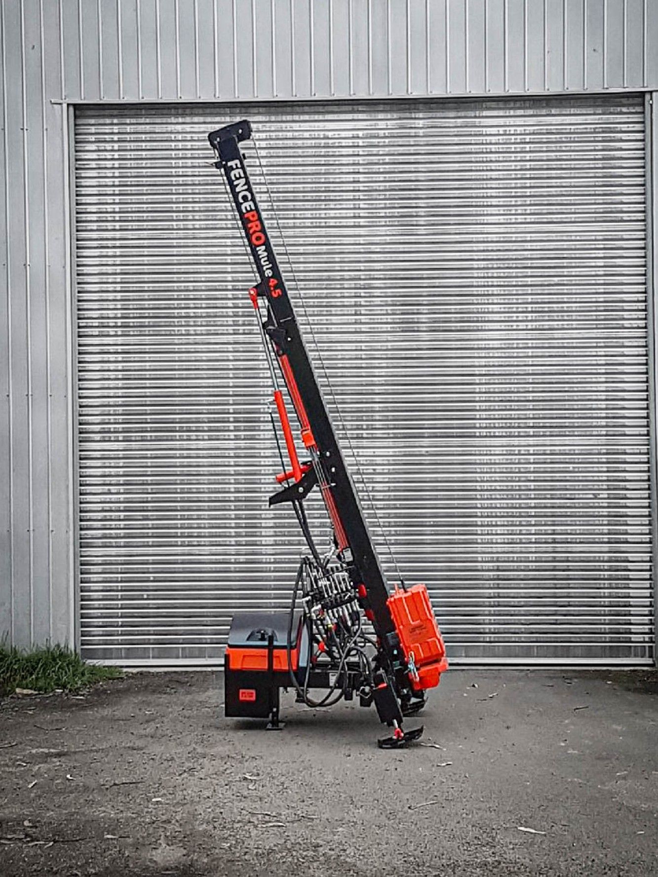 FencePro Mule on specalist vineyard/orchard base for post drivers
